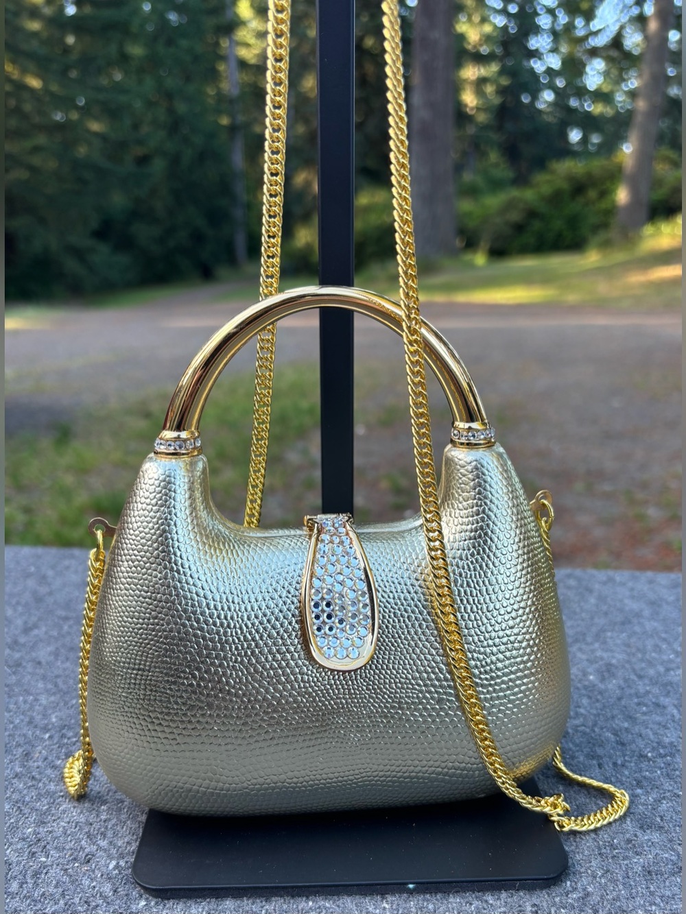 Gold Metallic Evening Bag Crystal Clasp Chain Strap Mini Handbag Purse